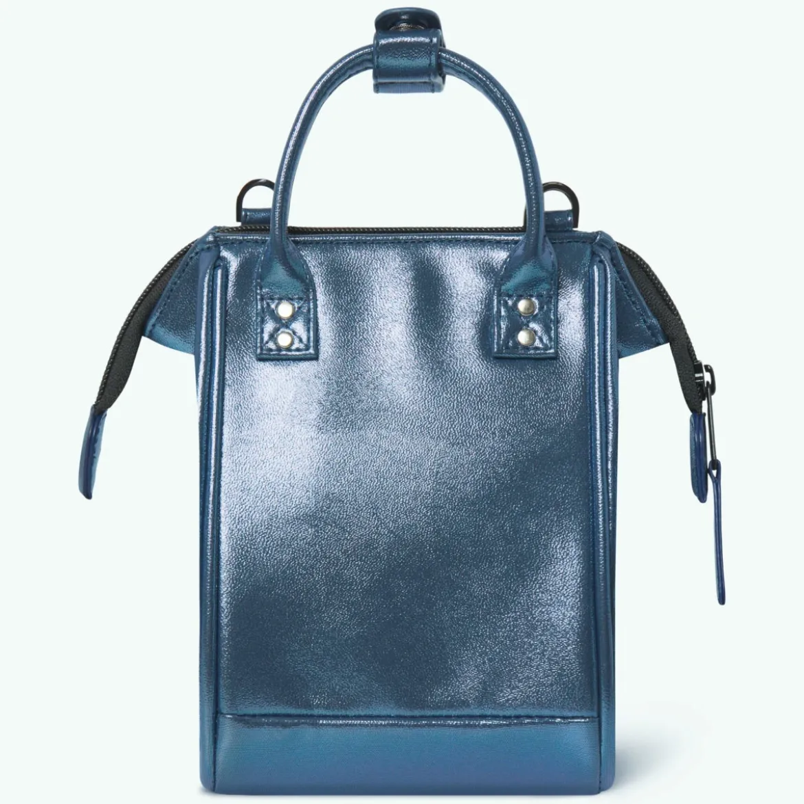 Nano Adventurer Larissa